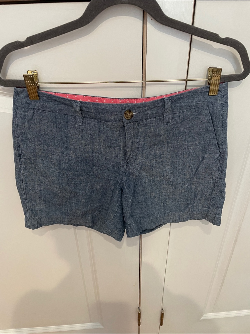 Merona Chambray Bermuda Shorts in Blue with Pink Waistband inside.